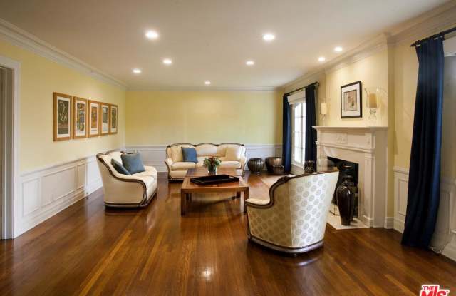 118 FREMONT Place Gallery 2