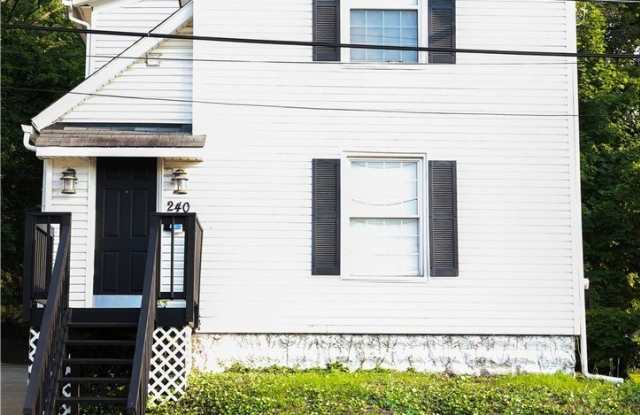 240 E Miller Avenue photos photos