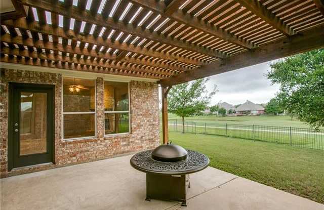 1581 Meadows Avenue Gallery 2