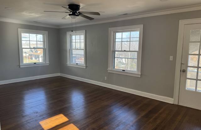 4232 Virginia Avenue - 3 photos photos