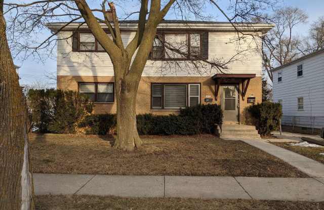 5846 N 83rd St photos photos