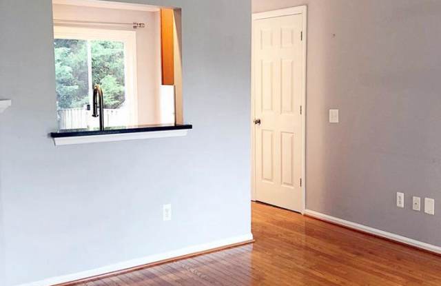 6505 MORNING GLEN COURT Gallery 4