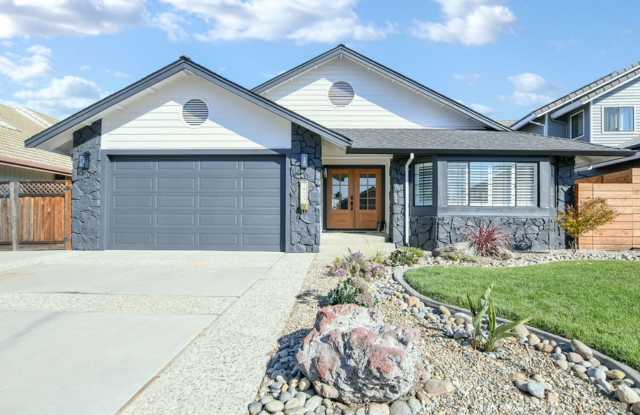 Beautiful Waterfront Single Story Home photos photos Beautiful Waterfront Single Story Home photos photos