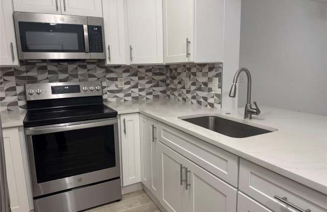 5620 NW 61st Street - 5620 Northwest 61st Street, Coconut Creek, FL 33073 5620 NW 61st Street - 5620 Northwest 61st Street, Coconut Creek, FL 33073