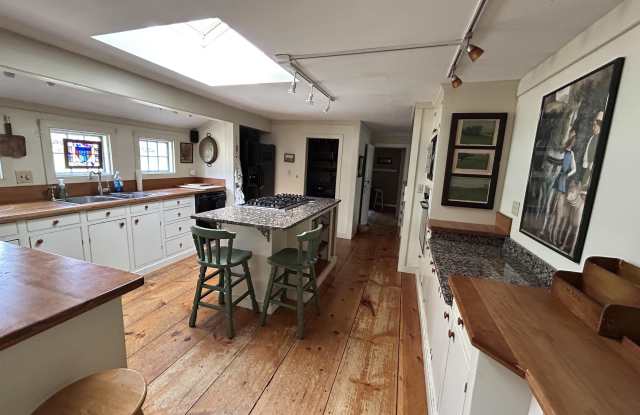 266 N Haverhill Road Gallery 4