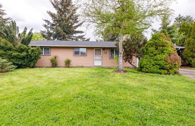 Cascade Park Gem with Large Backyard & 2-Car Garage Gallery 3