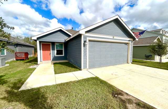 **APPLICATION RECEIVED** **MOVE-IN SPECIAL** AMAZING 4 Bedroom / 2 Bath Home Near Braunig Lake Park! - 2843 Ruby Crossing, Bexar County, TX 78264