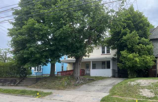 Newly Renovated 3 Bedroom House photos photos