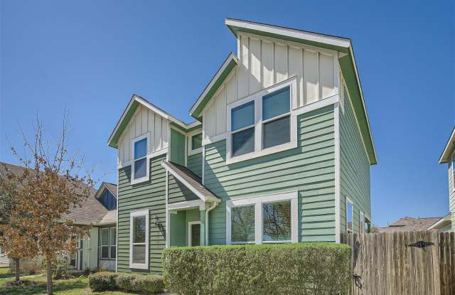 1604 Los Olivios Way photos photos