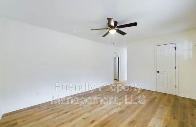 7706 Newsome Court Gallery 4