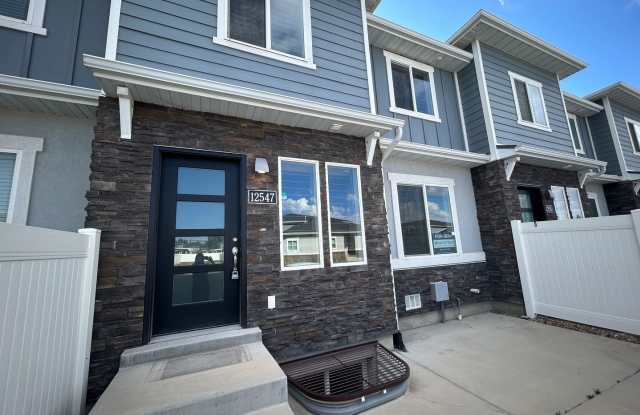 Modern Townhome photos photos