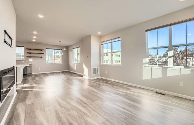 1345 Hoyt Street - 1Unit #6 Gallery 2