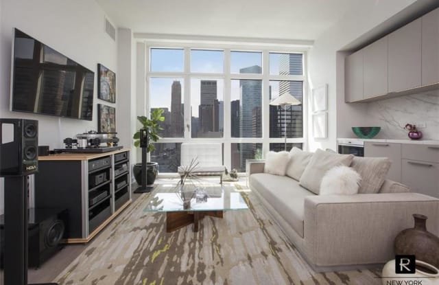305 East 51st Street 5D - 305 E 51st St, New York City, NY 10022