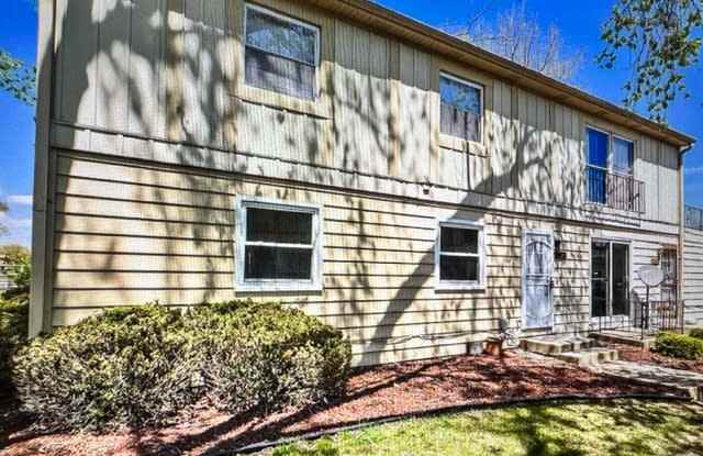 19334 Oak Ave - 19334 Oak Avenue, Country Club Hills, IL 60478