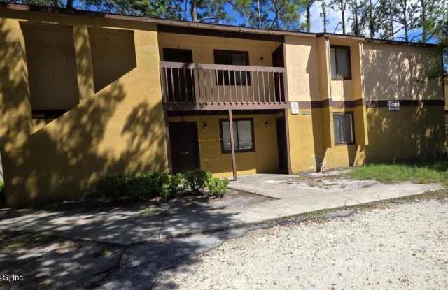 5343 WESTCHASE Court Gallery 1