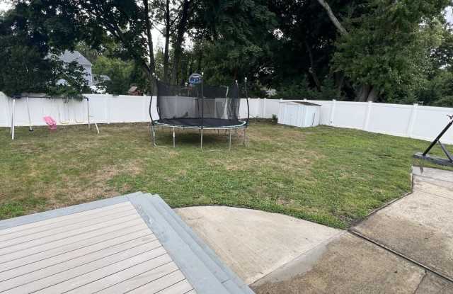 479 Cedar Avenue photos photos