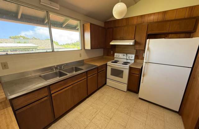 3 Bedroom / 2 Bathroom Home in Makawao! photos photos