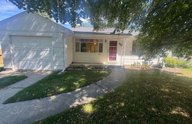 2 Bed 1 bath Home in Wellshire Neighborhood Gallery 1