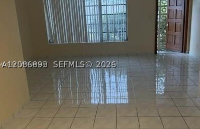 10565 SW 156th Ln Gallery 1