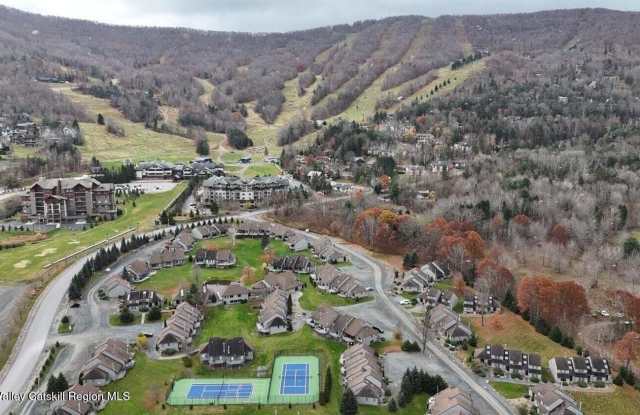 53 Windham Mountain Village Gallery 4