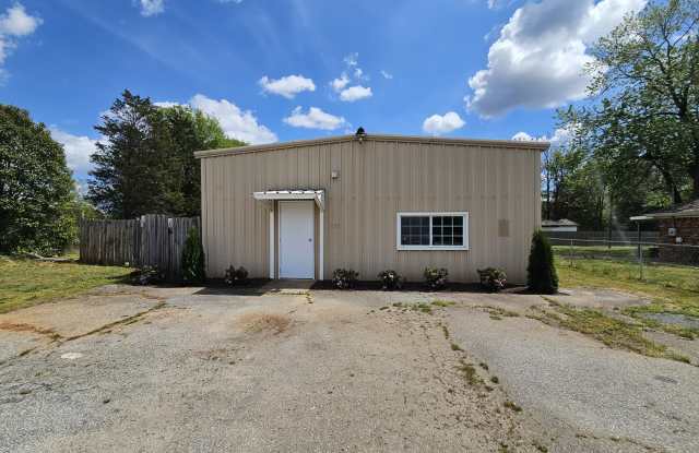 1198 Holly Springs Road photos photos