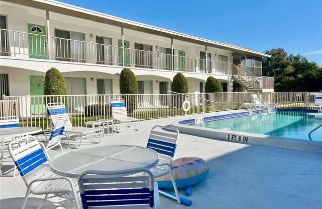 4035 South School Avenue photos photos