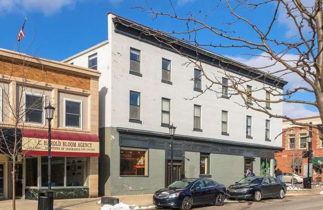 104 W Main Street unit: 304 photos photos