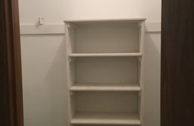 11609 Old Oakland Boulevard North Drive Gallery 4