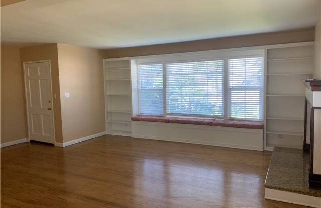 1440 E Mayfair Avenue Gallery 3