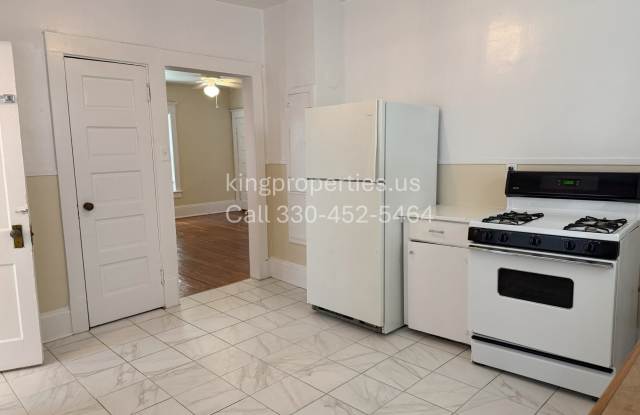 713 Greenfield Ave SW #1 photos photos