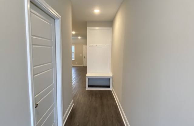 1023 Glenkirk Drive Gallery 2