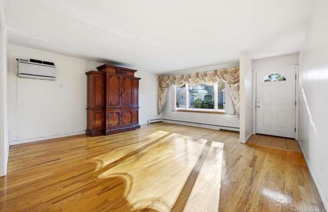 98 Staunton Street Gallery 2
