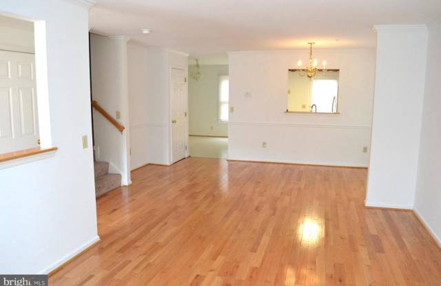 9374 STEEPLE CT Gallery 2