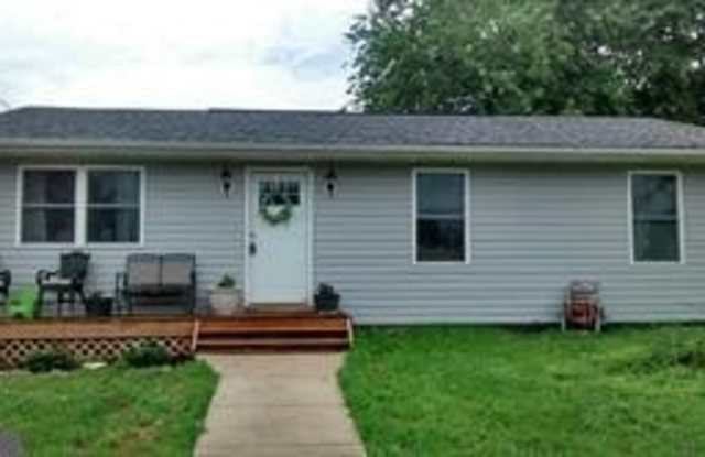 603 N FAIRFAX Boulevard photos photos
