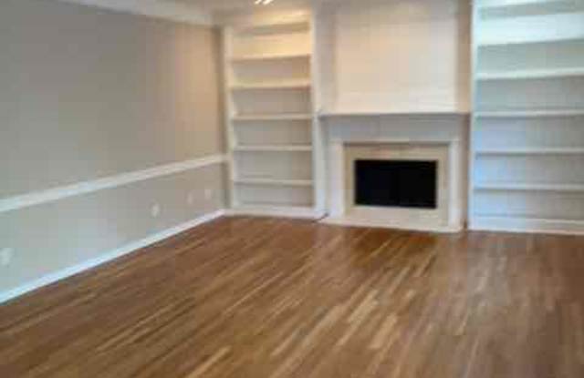 170 Ridgewood Drive Gallery 2