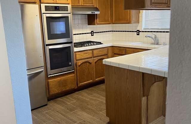 15157 Woodruff Place Gallery 4