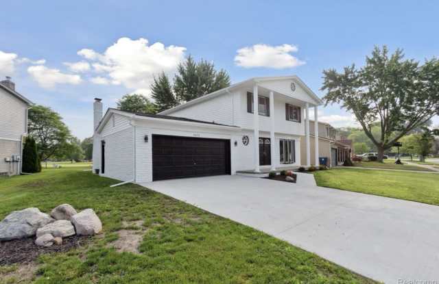 6879 Brookshire Drive photos photos