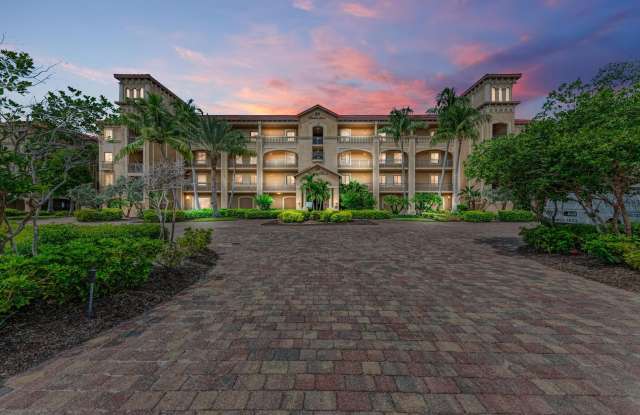 UPSCALE VIVANTE CONDOMINIUM FOR RENT IN PUNTA GORDA :HARBOR VIEW AND PRIVATE ELEVATOR photos photos
