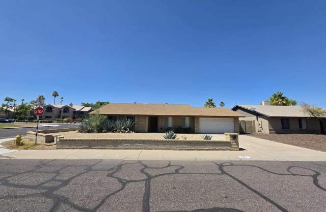 4402 E PERSHING Avenue photos photos