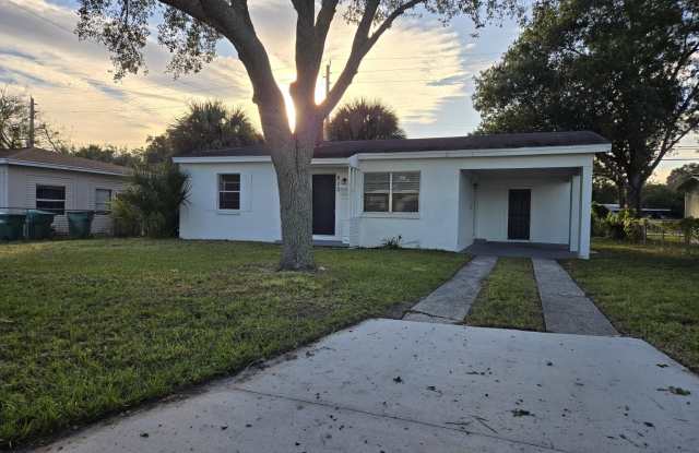 513 N Georgia Avenue - 513 North Georgia Avenue, Cocoa, FL 32922