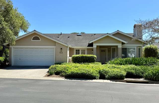 Kellogg School District Home with pool and tennis court access photos photos
