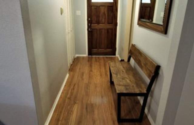 9122 PITCAIRN Gallery 4