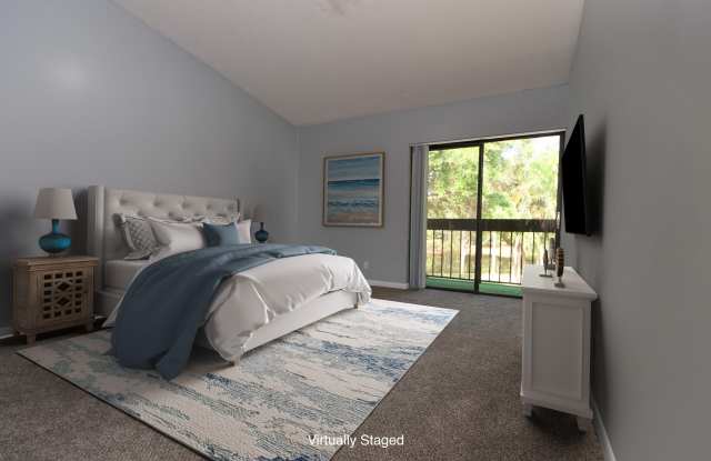 5087 Oakhill Lane Gallery 3