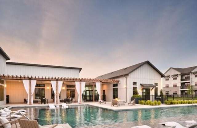6139 Decker Ln Gallery 4