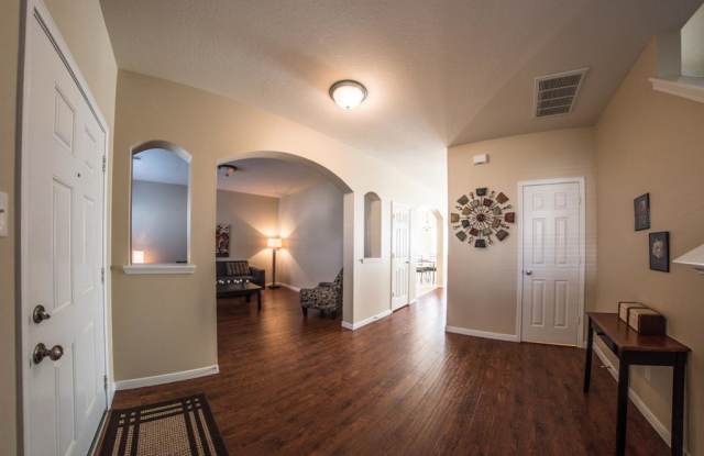 21771 Mossy Field Lane Gallery 3
