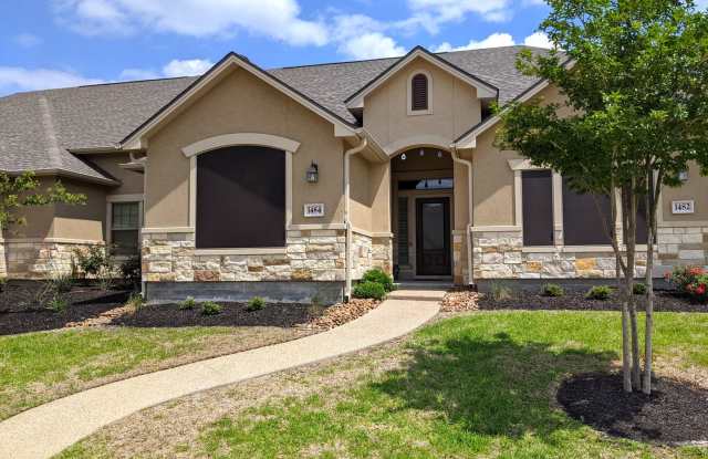 3 Bed 3 Bath Townhome in Summit Crossing for Fall 2026 Move In! photos photos