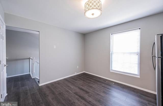 10716 CORDAGE Walk Gallery 4