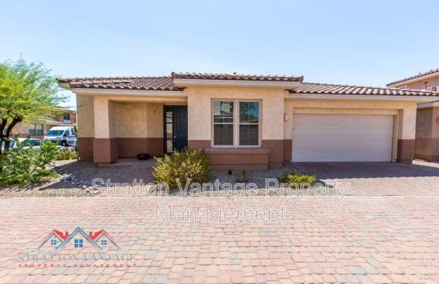 13562 W Cypress St photos photos