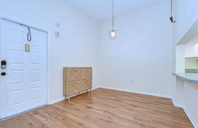 3161 Lake Pine Way South - F3 Gallery 3