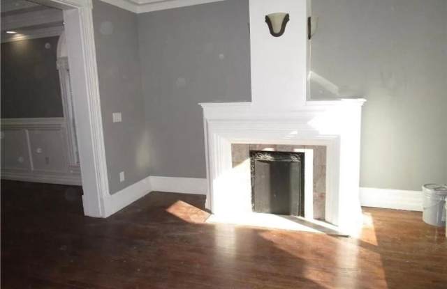 Charming 3BR House in Norfolk Gallery 3
